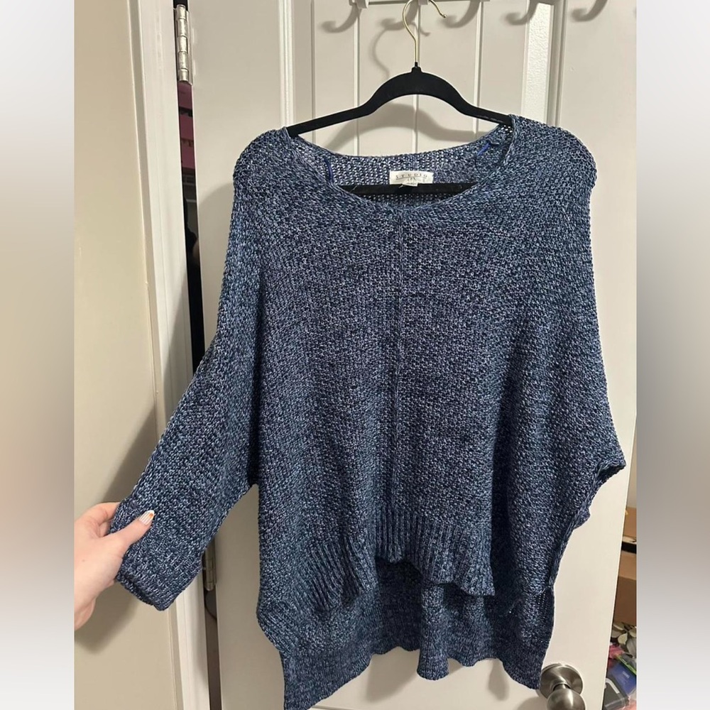Shades of blue knitted cardigan